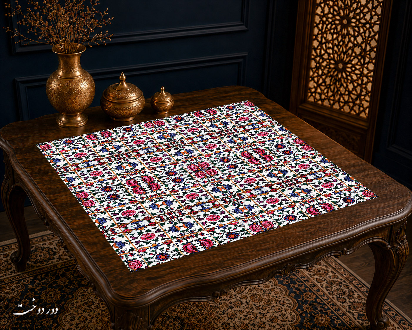رومیزی مخمل لمینت دار ایران خاتون طرح سنتی کد ۱۵
